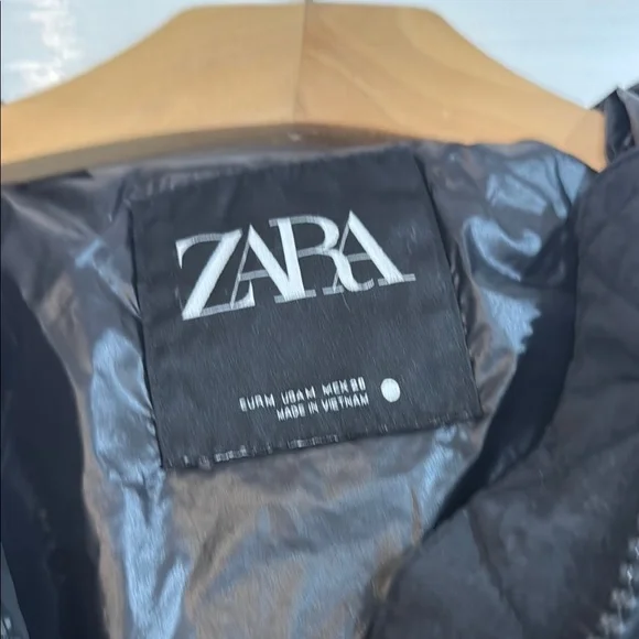 Zara Black Puffer Jacket - Picture 2 of 5